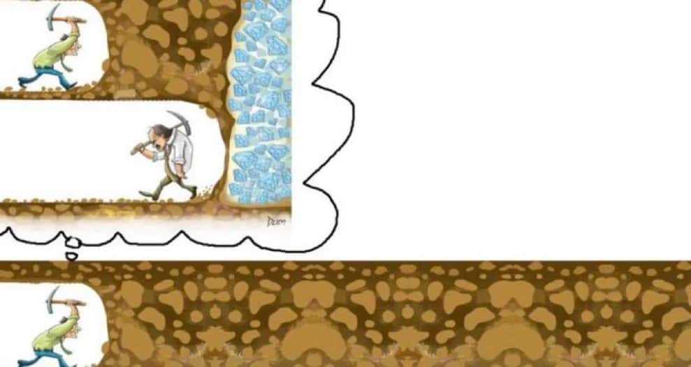 Digging for diamonds meme quits right before finding diamonds